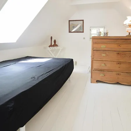 Holiday home Three-bedroom In